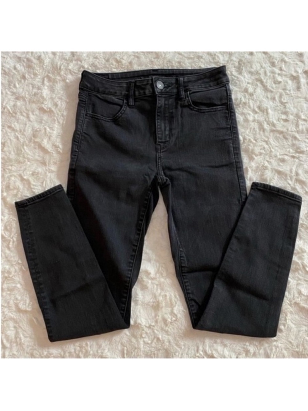 American Eagle Outfitters Black High-Rise Skinny Jeans